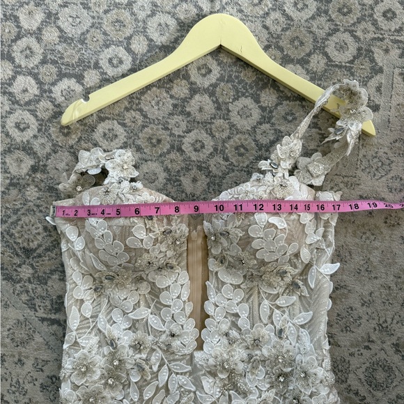 Wona Concept Aivis Wedding Gown - Picture 6 of 14